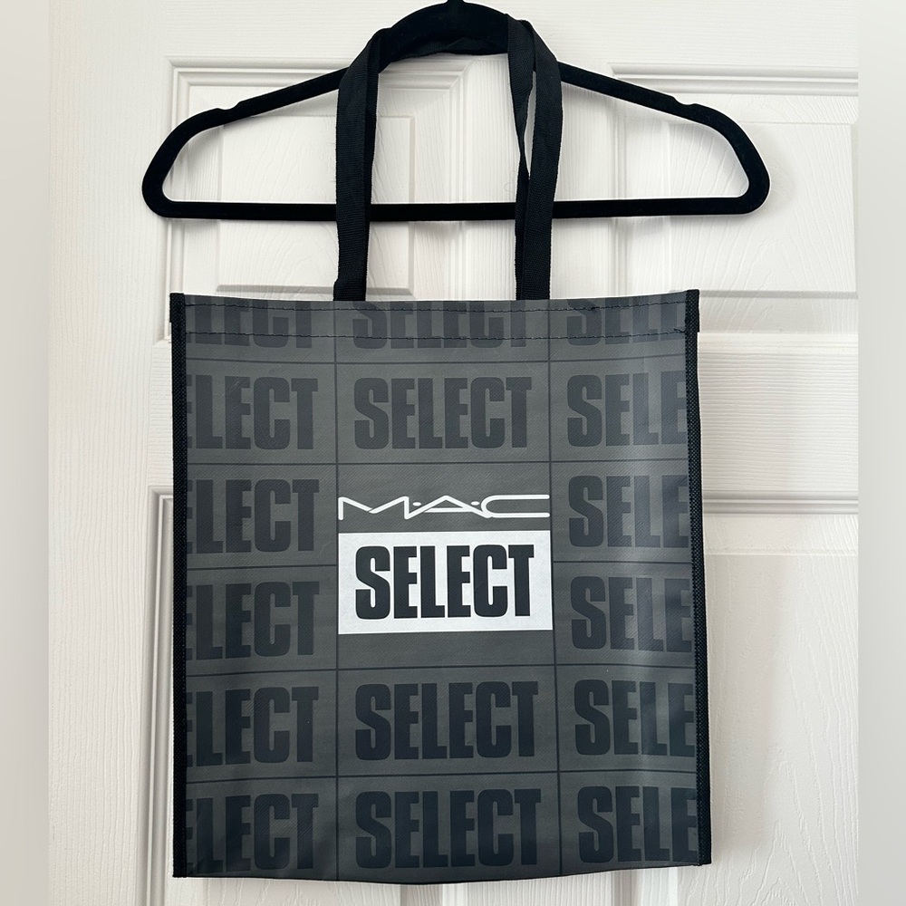 🔴 MAC Select Tote Bag